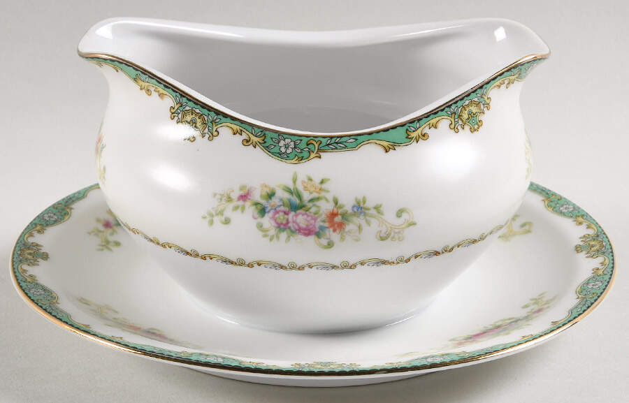 Ardsley Round Gravy Boat/Attached Underplate by Meito-1