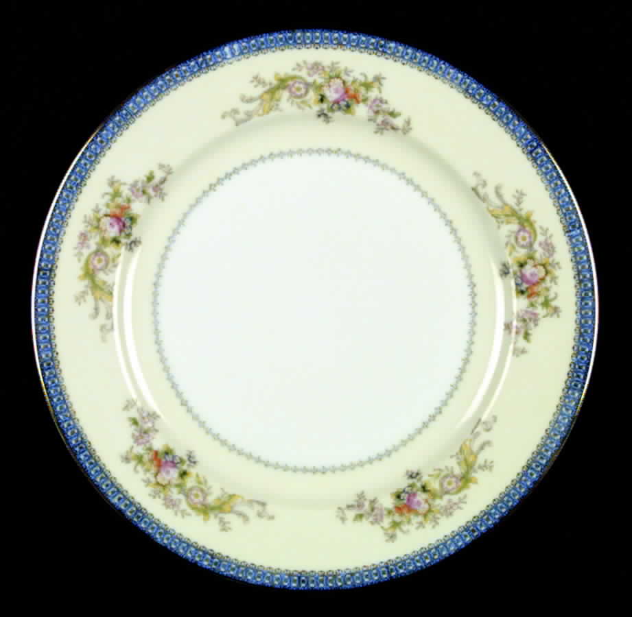 Ashby Dinner Plate by Meito-1