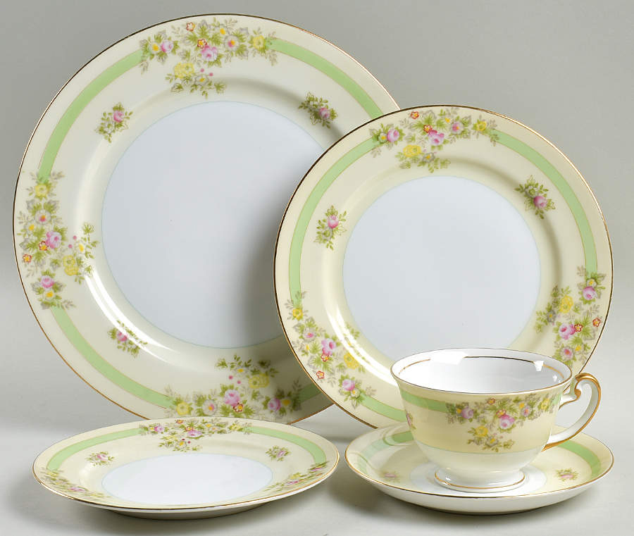 Athlone 5 Piece Place Setting by Meito-1