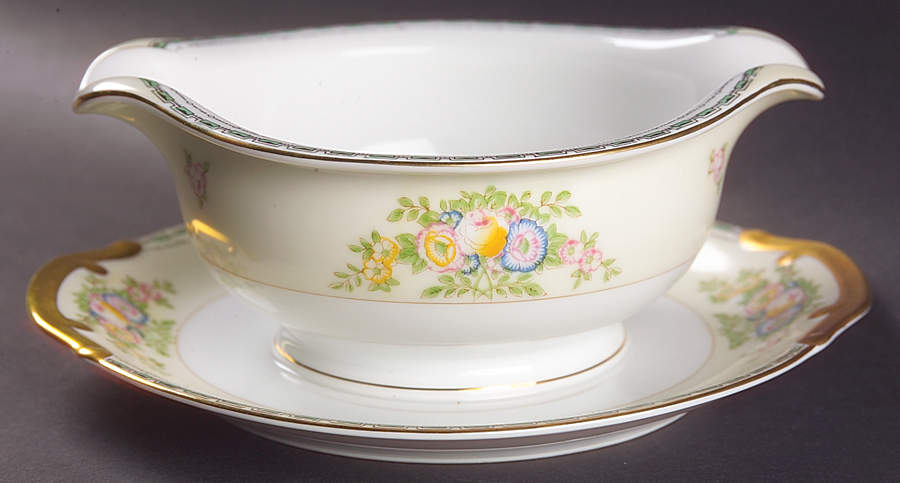 Atwater Gravy Boat with Attached Underplate by Meito-1