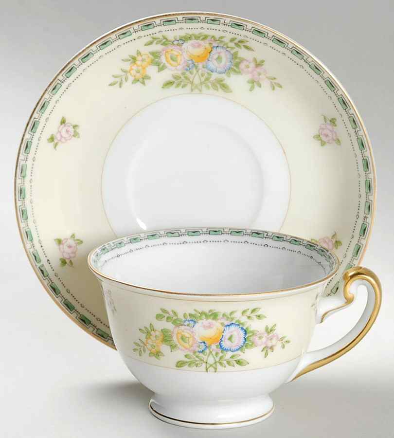 Atwater Footed Cup & Saucer Set by Meito-1