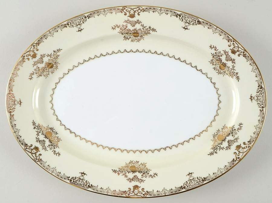 Augusta (Older, Gold Trim) 14" Oval Serving Platter by Meito-1
