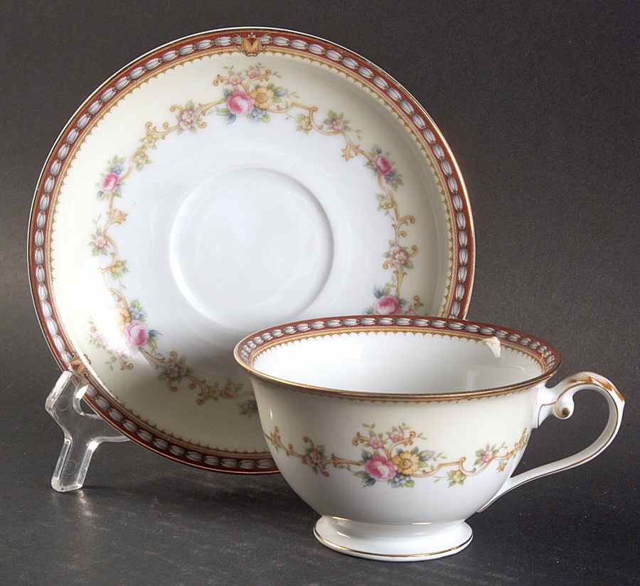 Augusta (Floral, Asama Shape) Footed Cup & Saucer Set by Meito-1