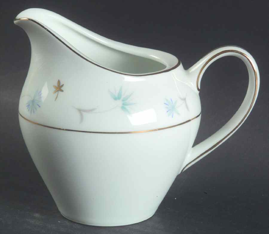 Aurora Creamer by Meito-1