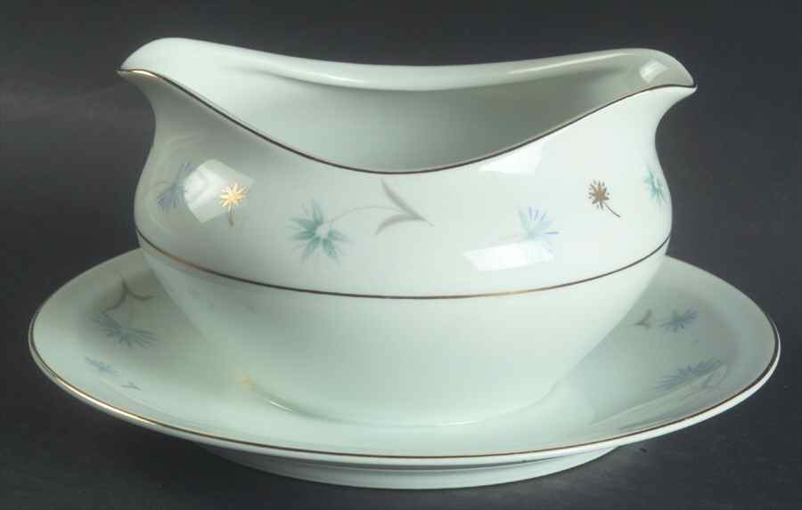 Aurora Gravy Boat with Attached Underplate by Meito-1