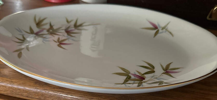 Bali 12" Oval Serving Platter by Meito-1