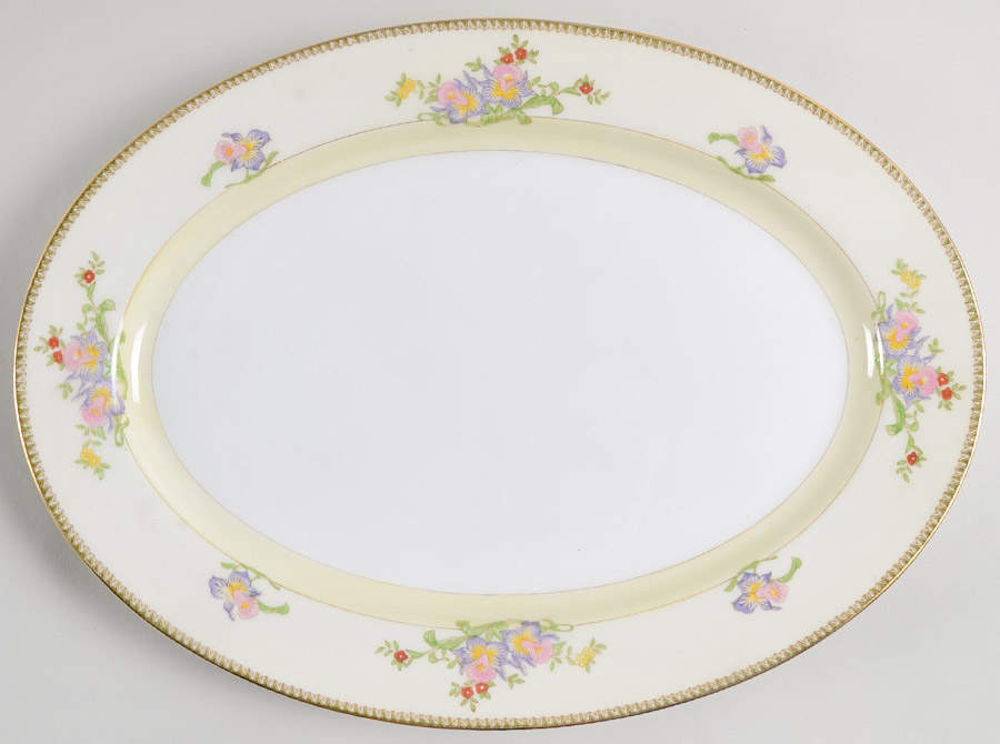Berkshire 13" Oval Serving Platter by Meito-1