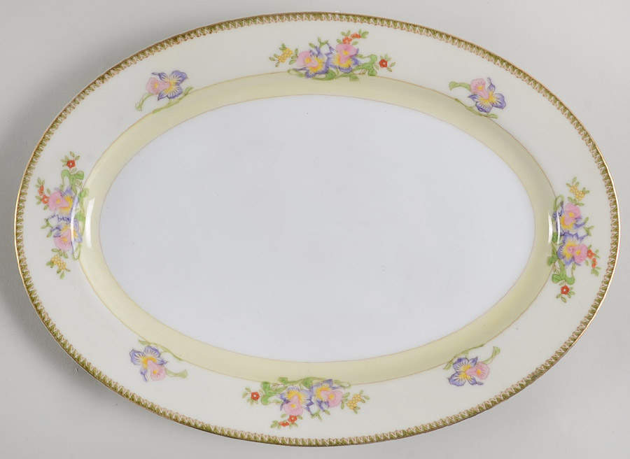 Berkshire 12" Oval Serving Platter by Meito-1