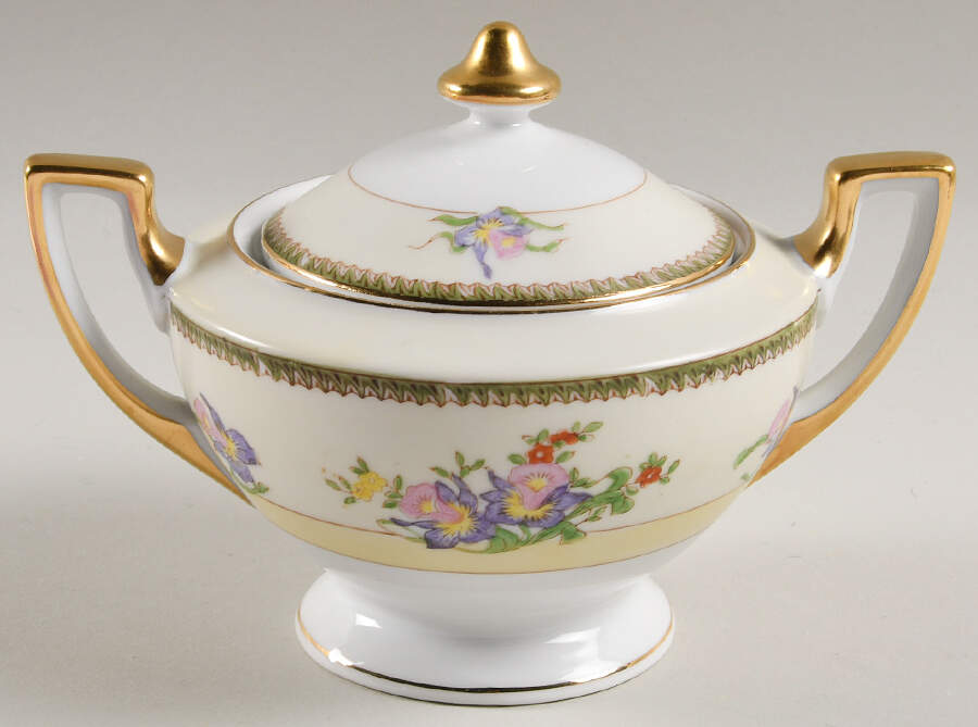 Berkshire Sugar Bowl & Lid by Meito-1