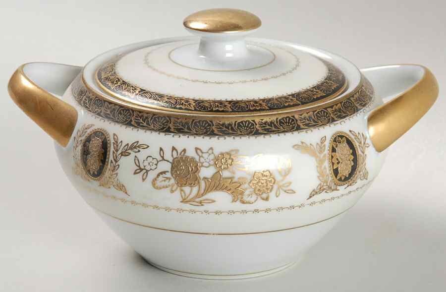 Black Cameo Sugar Bowl & Lid by Meito-1