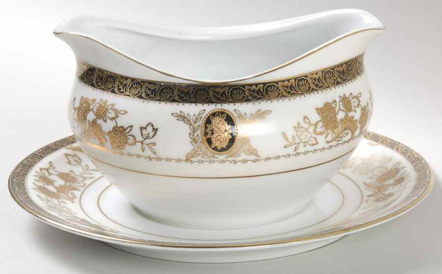 Black Cameo Gravy Boat with Attached Underplate by Meito-1