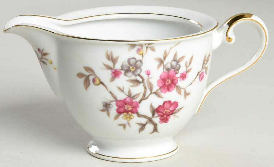 Blossom Creamer by Meito-1