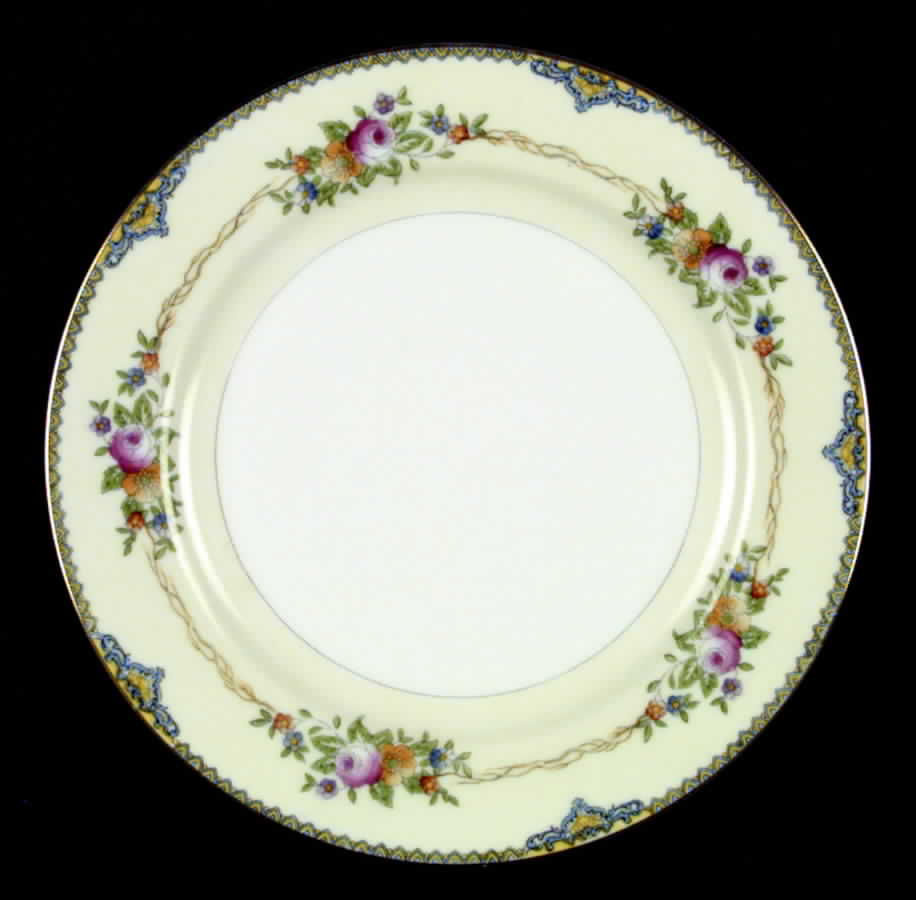 Bouquet (No Floral Center) Dinner Plate by Meito-1