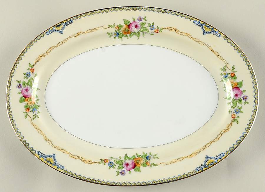 Bouquet (No Floral Center) 11" Oval Serving Platter by Meito-1