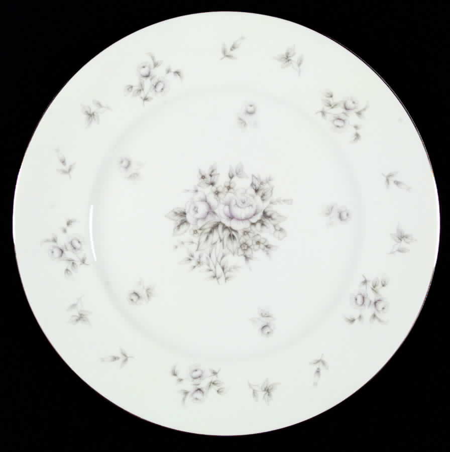 Brocade Dinner Plate by Meito-1