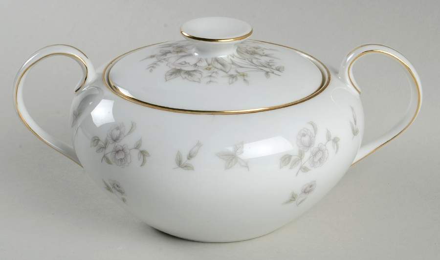 Brocade Sugar Bowl & Lid by Meito-1
