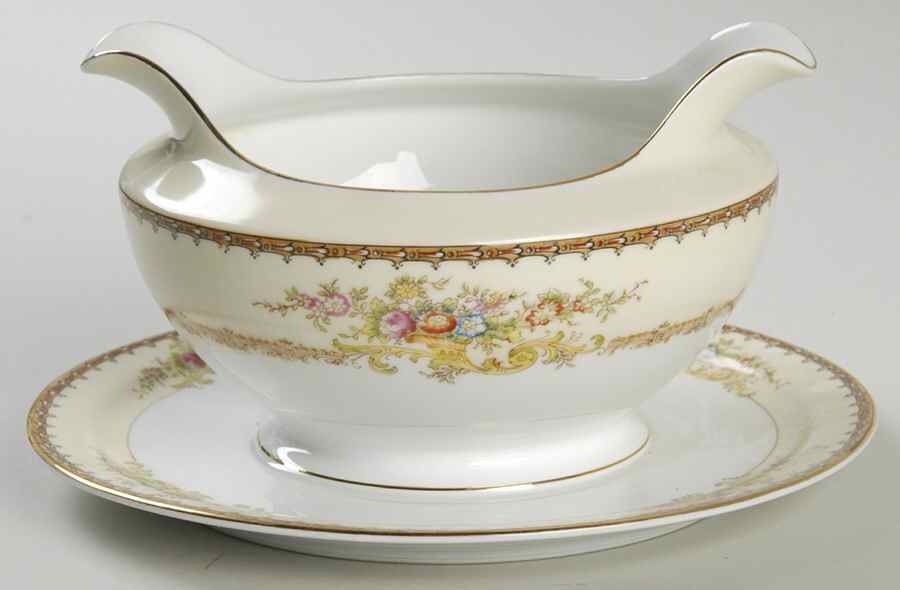 Bronson Gravy Boat with Attached Underplate by Meito-1