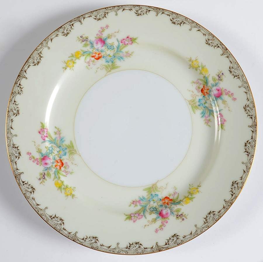 Burbank Luncheon Plate by Meito-1