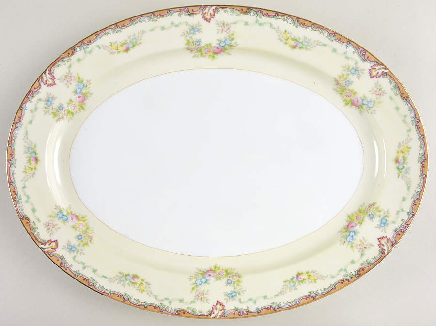 Burgundy (Smooth Verge) 16" Oval Serving Platter by Meito-1