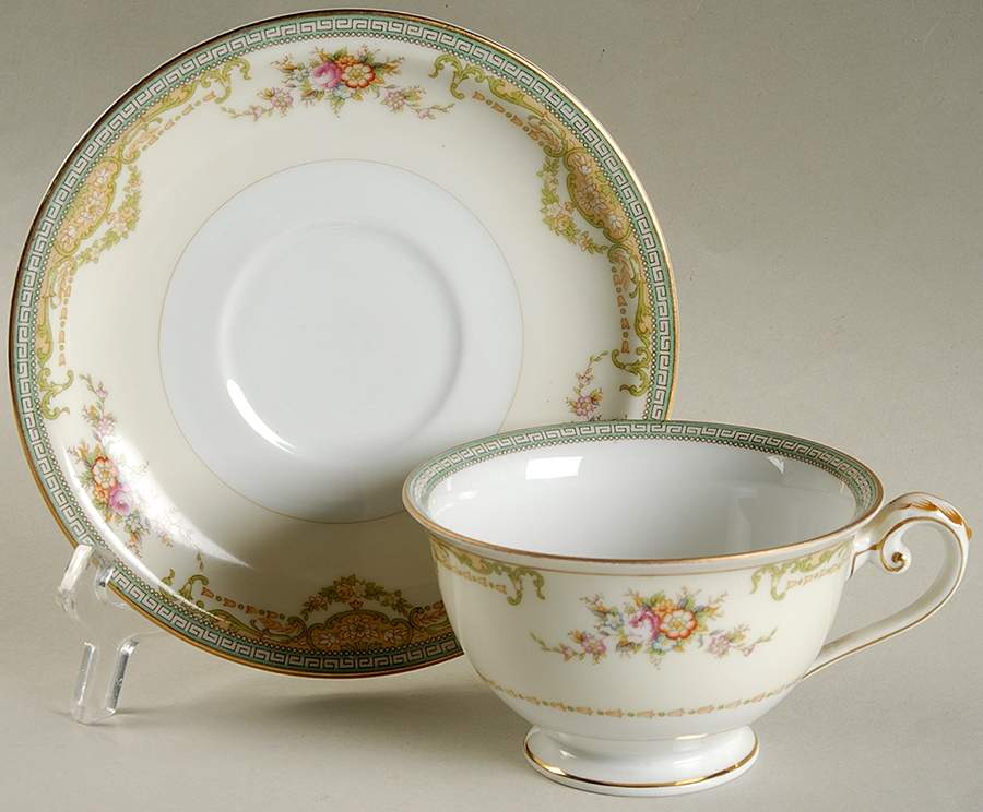 Cameron Footed Cup & Saucer Set by Meito-1