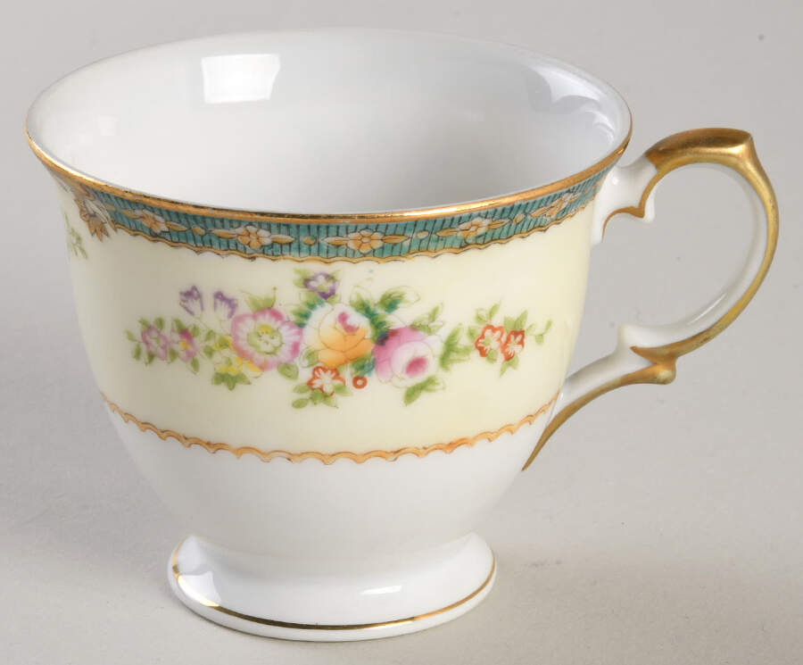 Carolina Footed Demitasse Cup by Meito-1