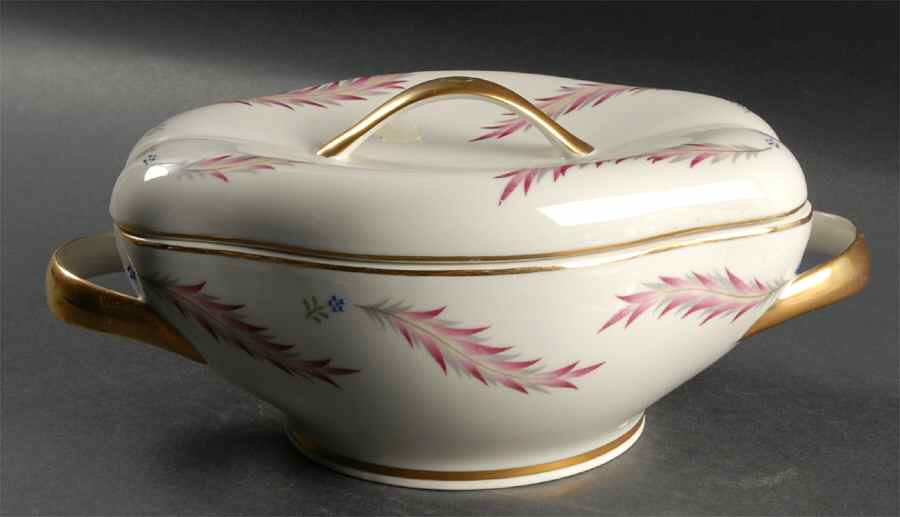 Chatham Oval Covered Vegetable by Meito-1