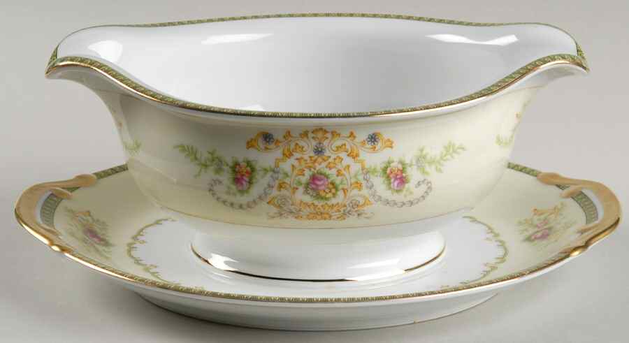 Charm Gravy Boat with Attached Underplate by Meito-1