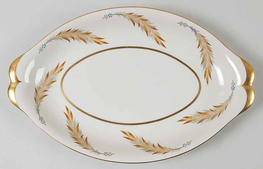 Courtley 13" Oval Serving Platter by Meito-1