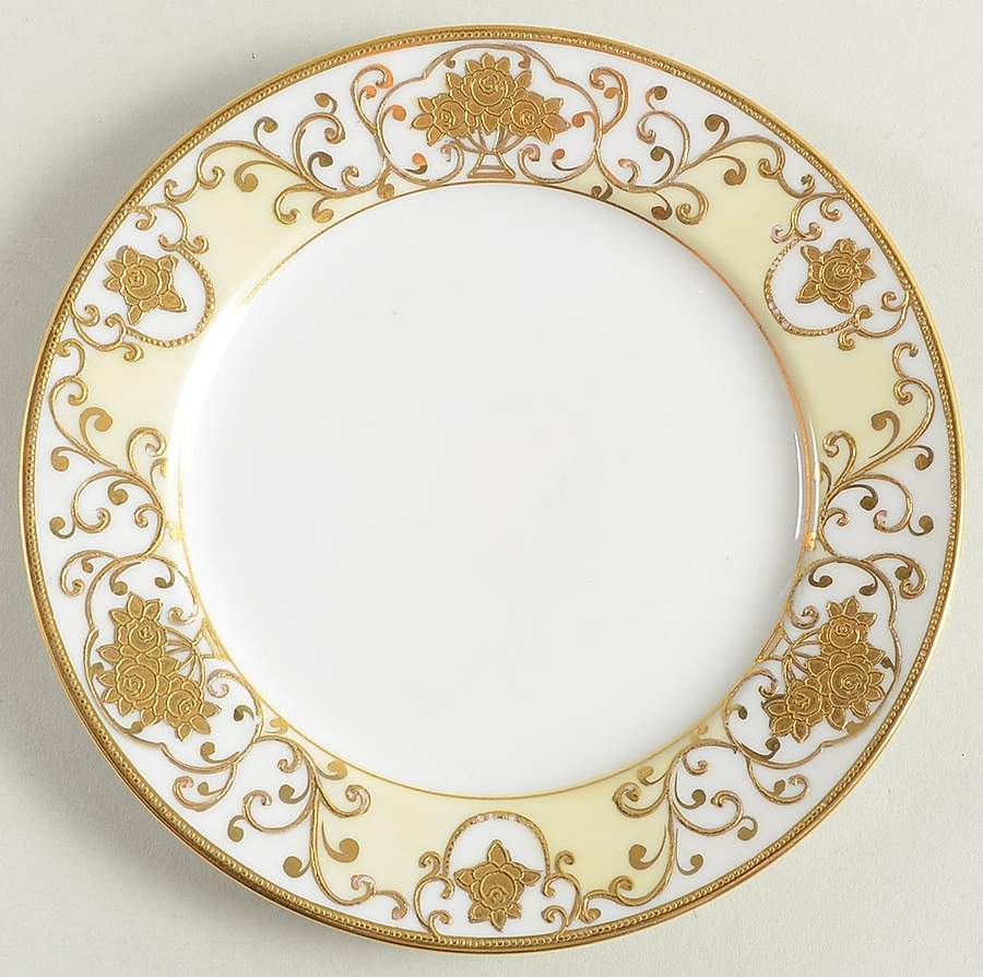 Crescent Bread & Butter Plate by Meito-1