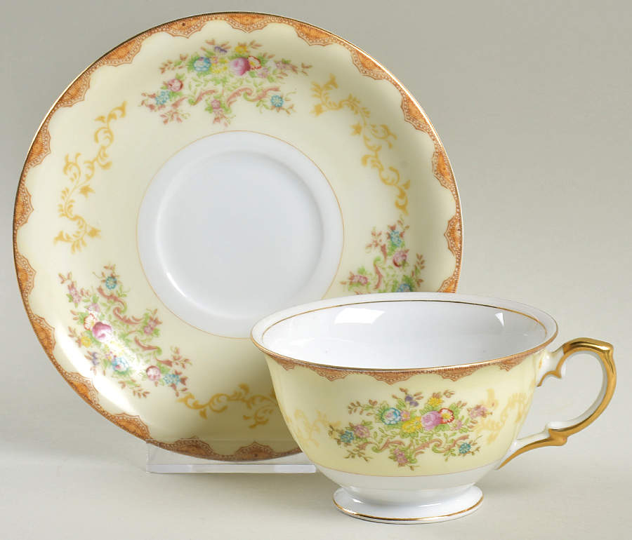 Dalton Footed Cup & Saucer Set by Meito-1