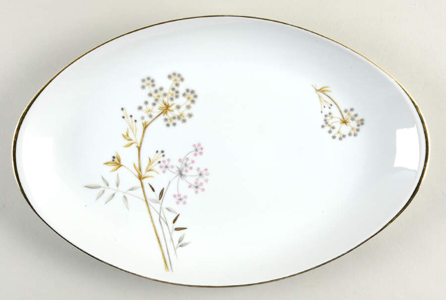 Dawn (Gold) 16" Oval Serving Platter by Meito-1