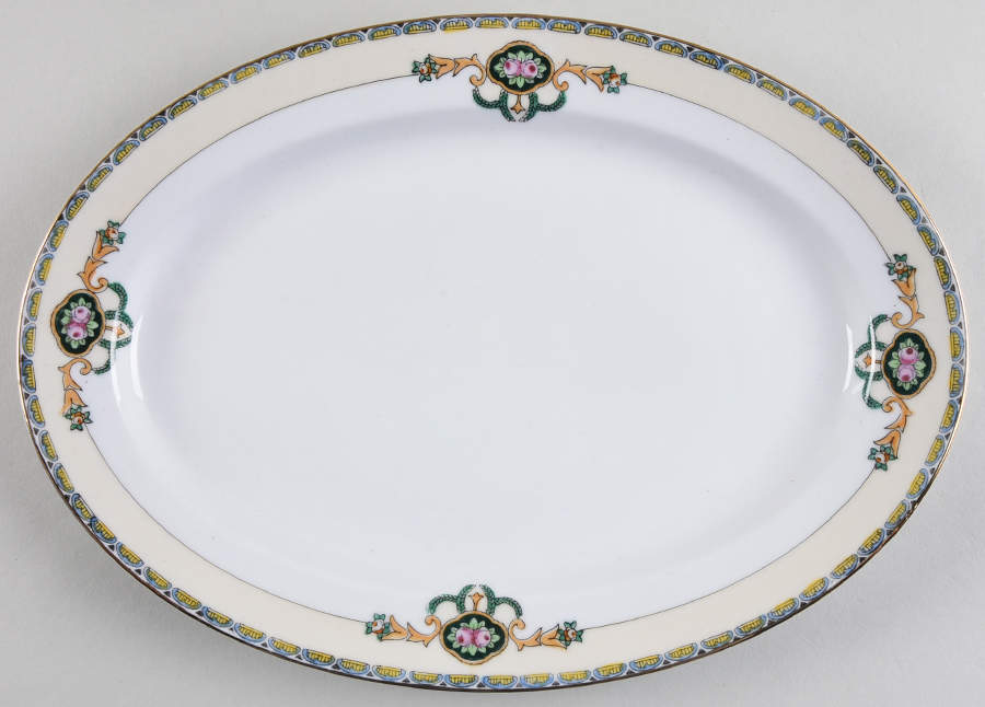 Dayton 11" Oval Serving Platter by Meito-1