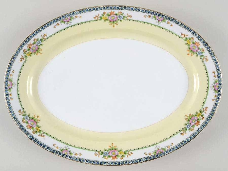 Delano 14" Oval Serving Platter by Meito-1