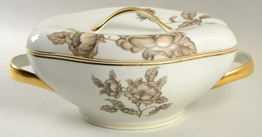 Desert Rose Oval Covered Vegetable by Meito-1