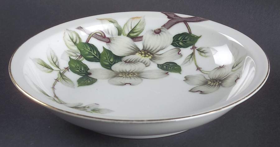 Dogwood Rim Soup Bowl by Meito-1