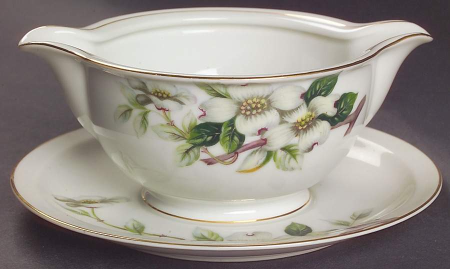 Dogwood Gravy Boat with Attached Underplate by Meito-1