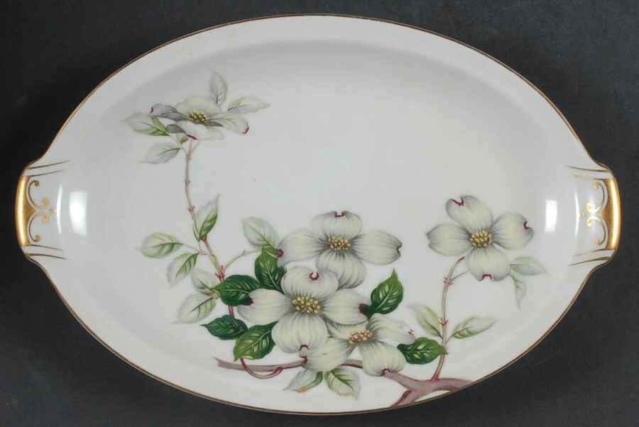 Dogwood 12" Oval Serving Platter by Meito-1