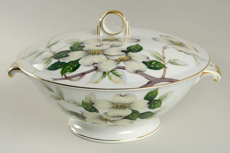 Dogwood Round Covered Vegetable by Meito-1