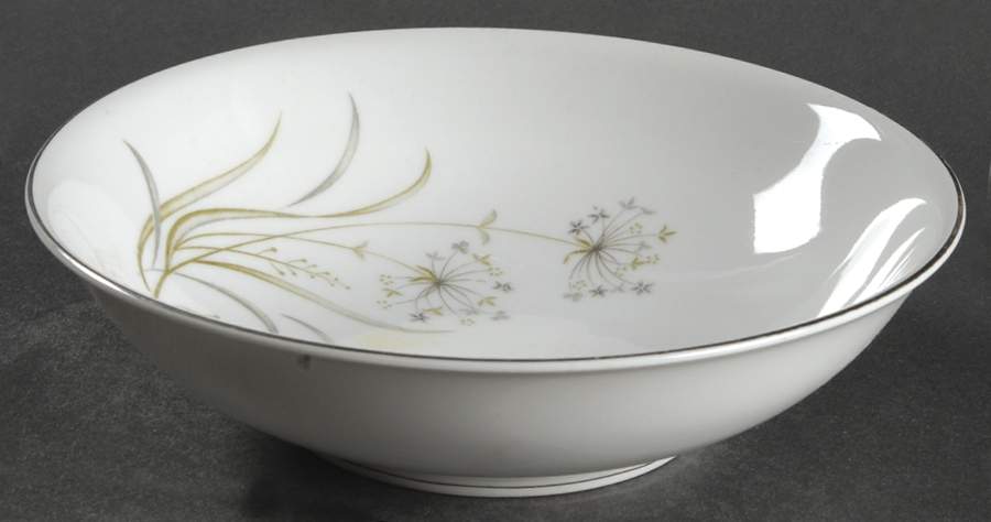 Dolores 8" Round Vegetable Bowl by Meito-1