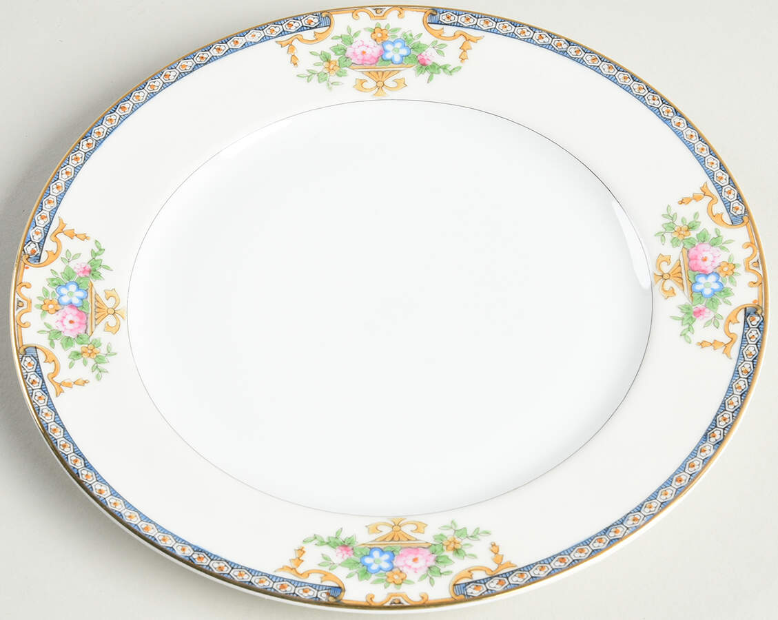 Dolores (Gold Trim) Salad Plate by Meito-1