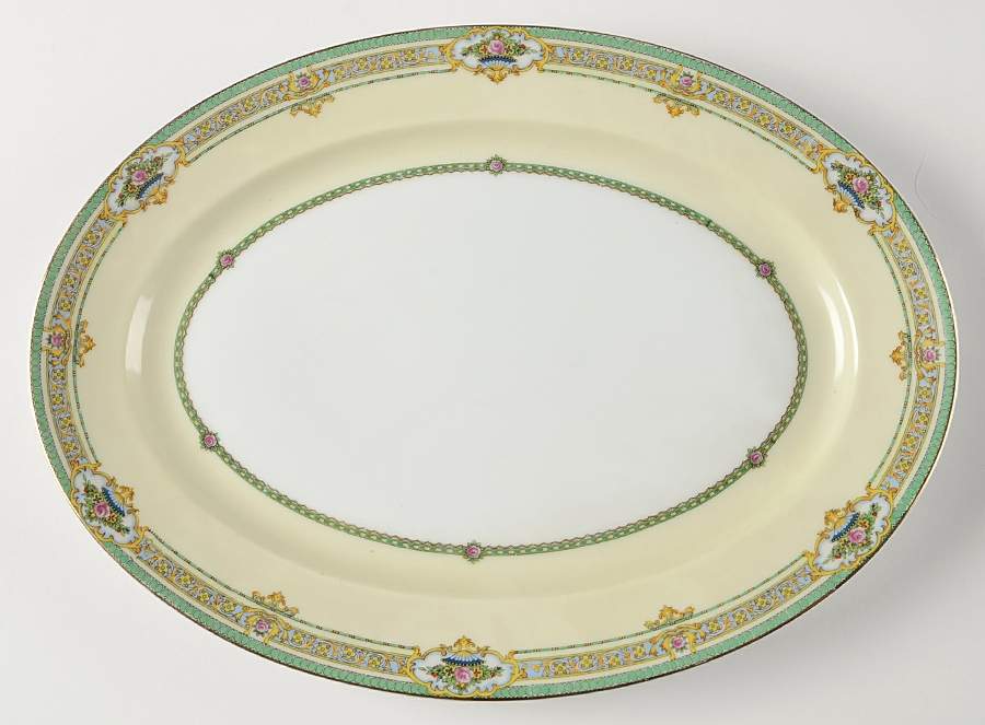 Dublin (Floral Urns) 14" Oval Serving Platter by Meito-1