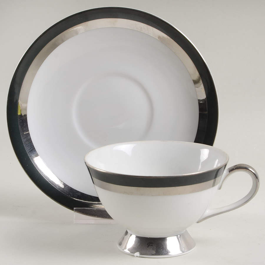 Duchess Footed Cup & Saucer Set by Meito-1