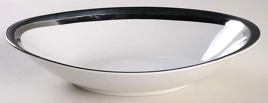 Duchess 11" Oval Vegetable Bowl by Meito-1