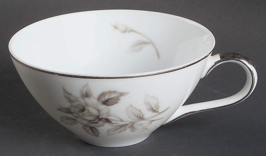 Dusk Rose Flat Cup by Meito-1