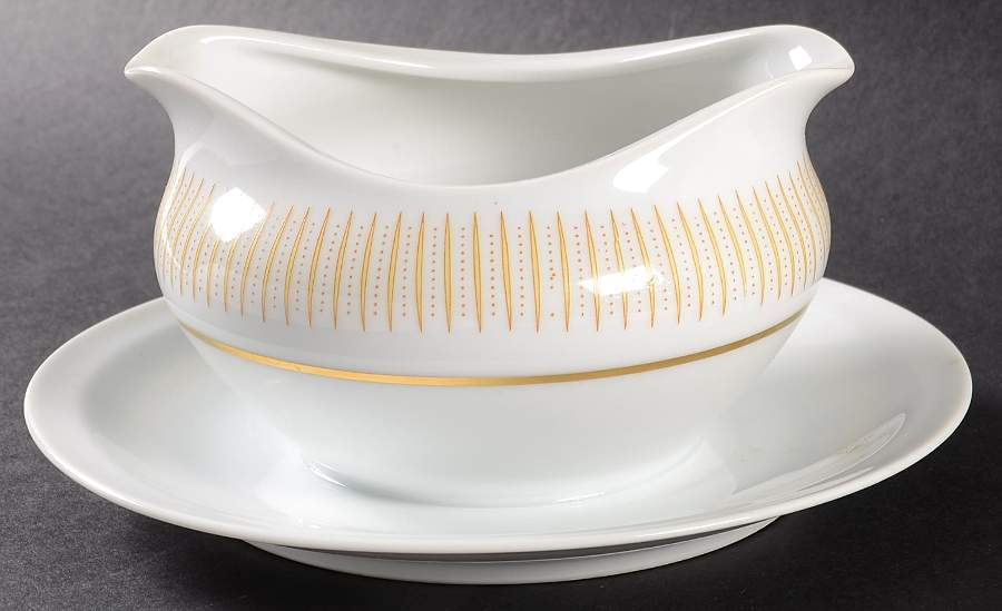 Encore Gravy Boat with Attached Underplate by Meito-1