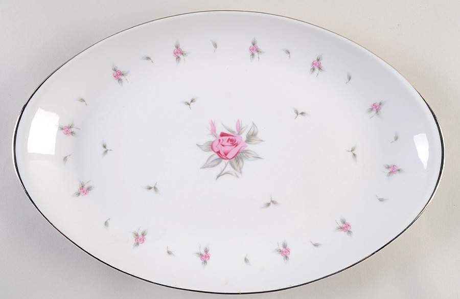 Engagement 13" Oval Serving Platter by Meito-1