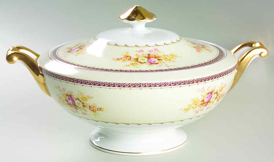 Fairmount Round Covered Vegetable by Meito-1