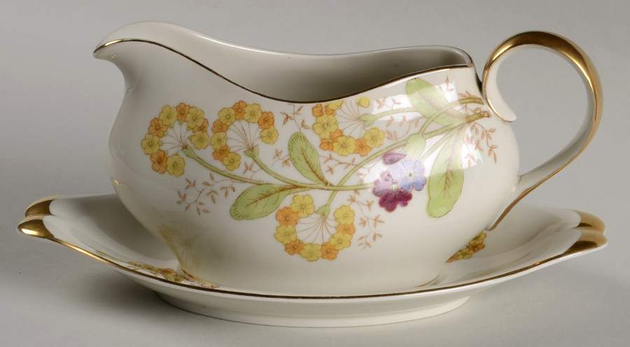 Fairfield  Gravy Boat & Underplate by Meito-1