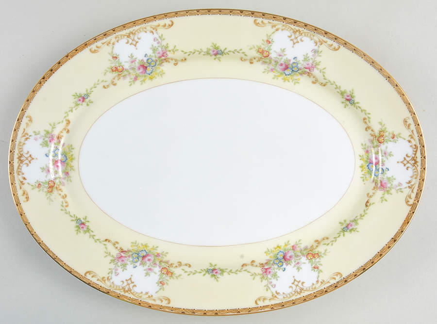 Garland 14" Oval Serving Platter by Meito-1