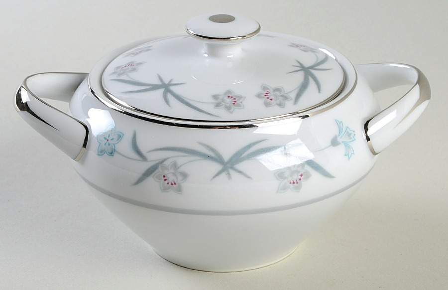 Glenora Sugar Bowl & Lid by Meito-1